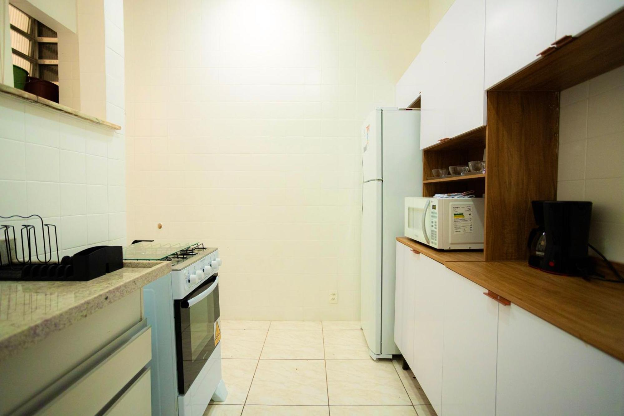 Suh Copacabana 63 Peace Apartment *
